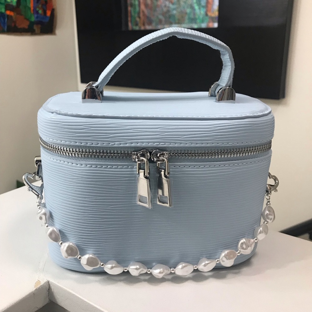 Bloomingdale’s Vanity Bag Blue With Chain